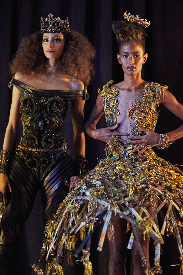 Guo Pei_Haute Couture Paris Fashion week